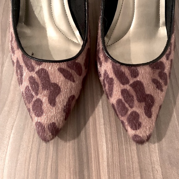 Comfort plus by predictions pony hair pumps size 8 1/2W - Picture 4 of 7